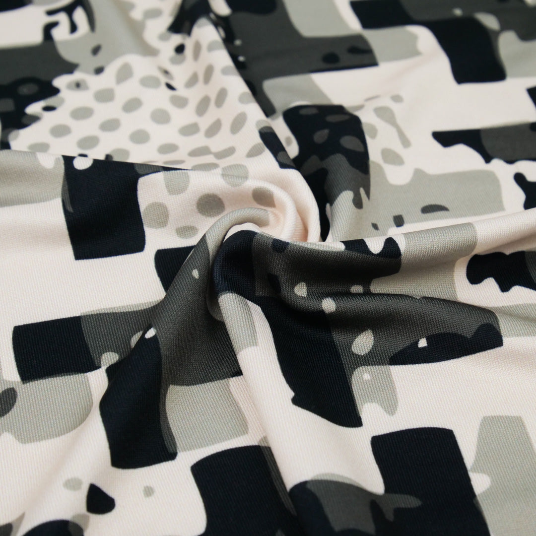 OLIVIA - KNIT PRINTS - GRAPHIC GEOMETRIC