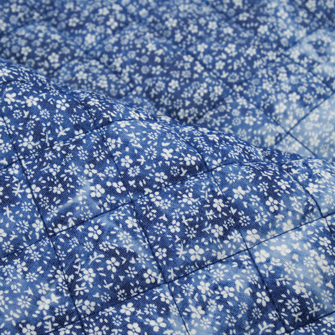 TRUE BLUE QUILTED DENIM JACKETING - SMALL FLORAL