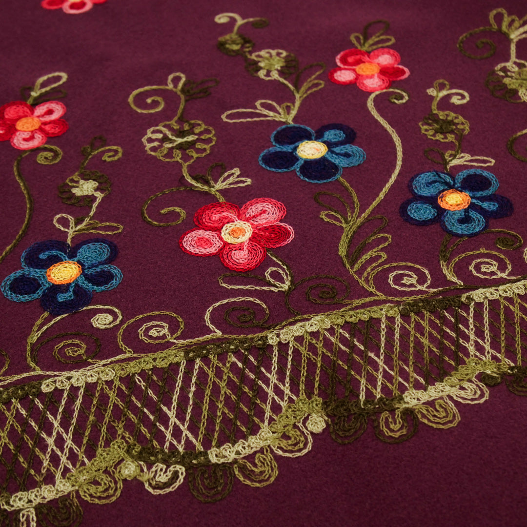 WESTMINSTER - BORDER EMBROIDERY COATING
