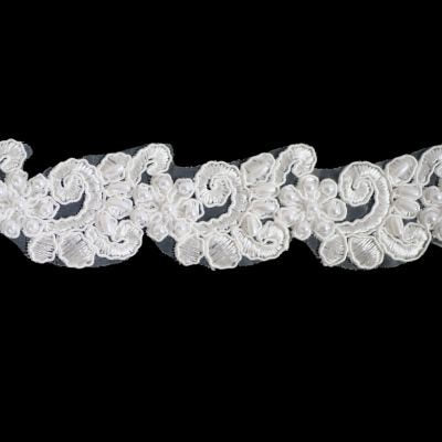 4CM (1 1/2") BRIDAL LACE TRIM WITH FAUX PEARLS