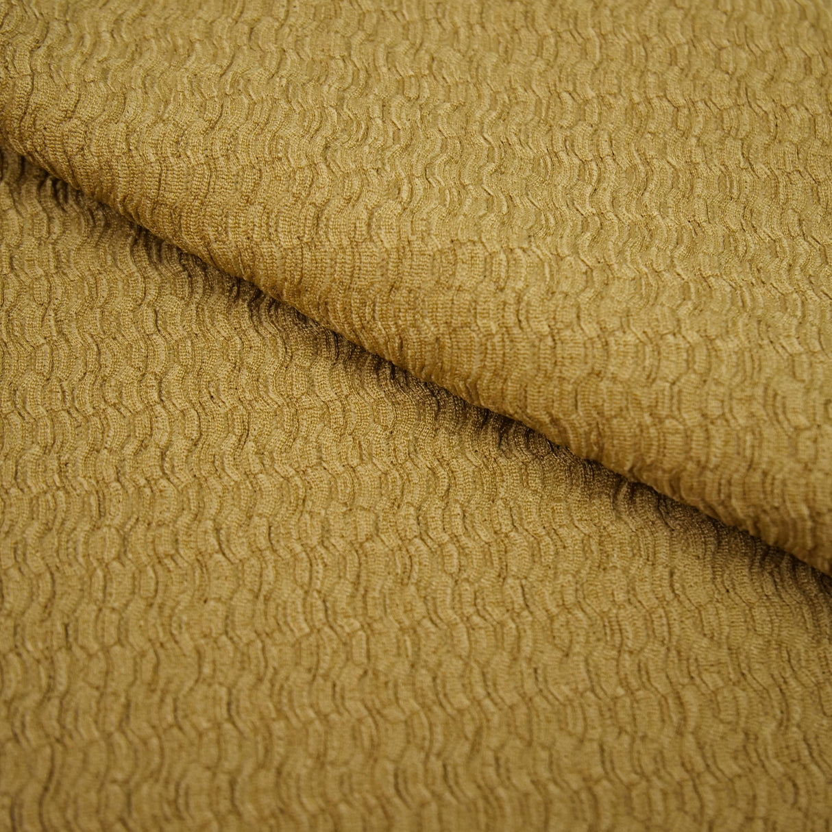 PUCKER UP - RUCHED KNIT