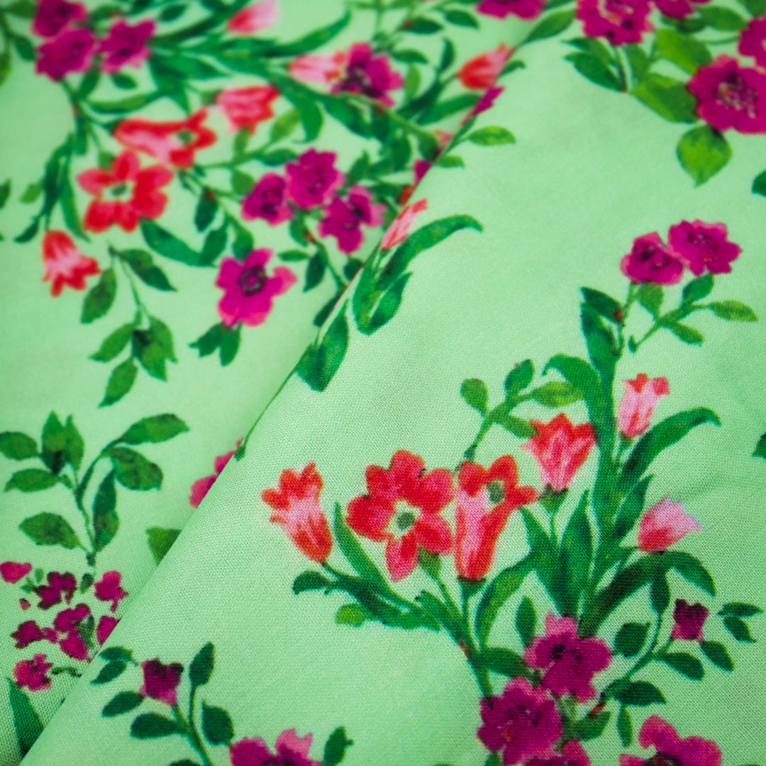 PRETTY POSIES - RAYON PRINTS - SMALL VINEY FLORAL