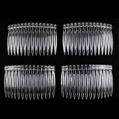COMBS PLASTIC 7.5CM