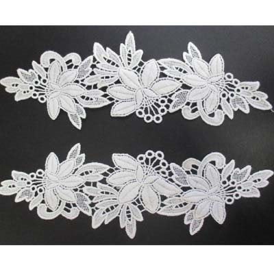 LACE APPLIQUE 25.8CM X 8CM