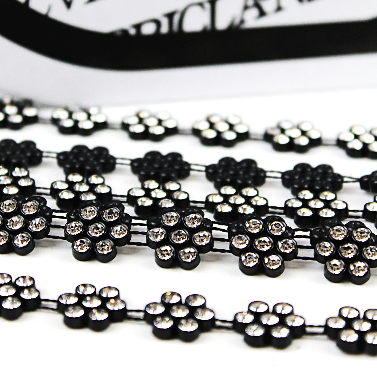 TRIM RHINESTONE FLOWER 10MM