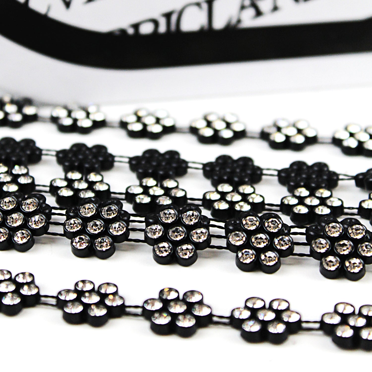 TRIM RHINESTONE FLOWER 10MM