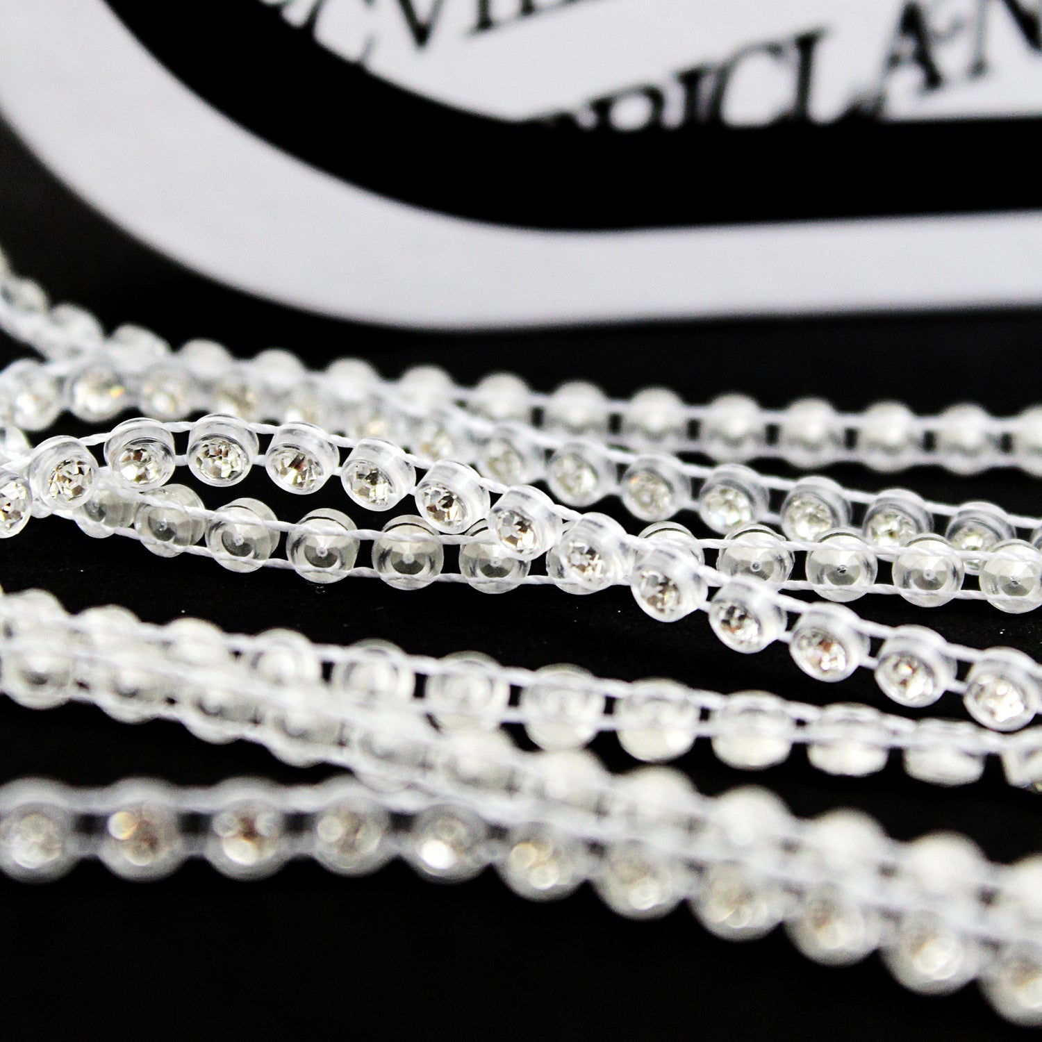 TRIM RHINESTONE W/ CLEAR CUP BASE 0.4CM