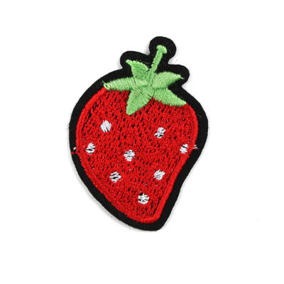 APPLIQUE STRAWBERRY 3.4CM X 4.8CM