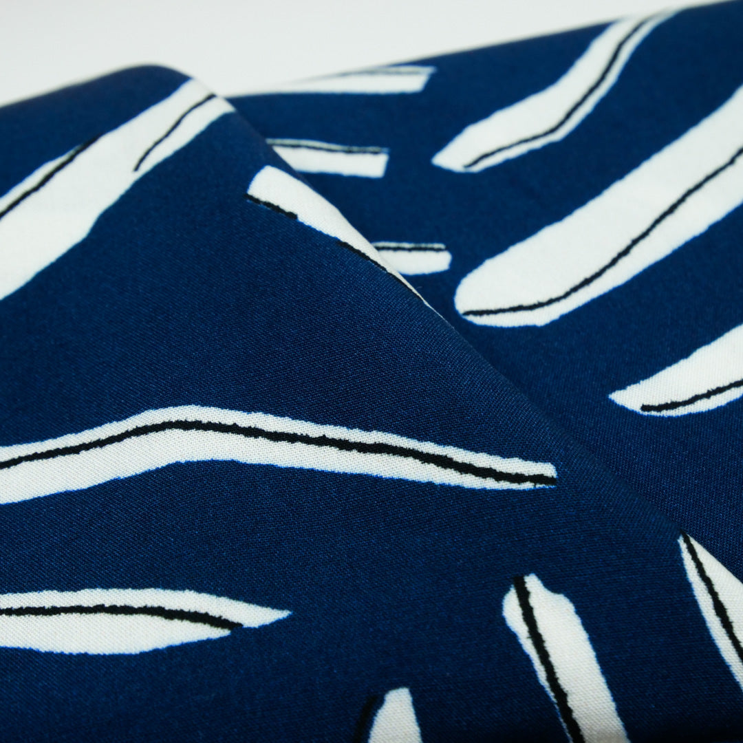 DEIRDRE RAYON POPLIN PRINTS - MONOTONE LEAVES