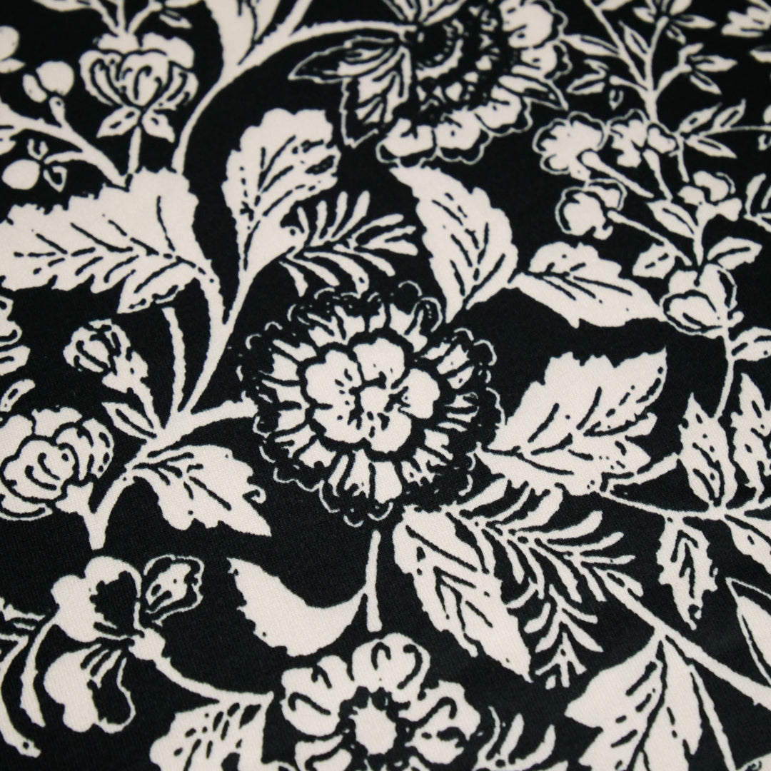 DELPHINE - KNIT PRINTS - MONOTONE FLORAL