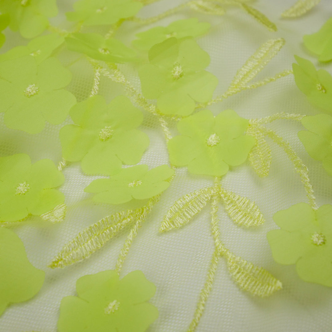 PRINCESS CHARLOTTE - EMBROIDERED MESH-FLOWER
