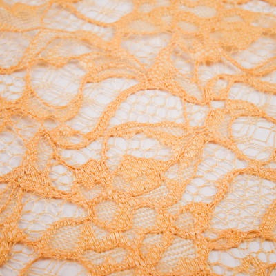 VIVIENNE LACE