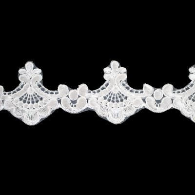 5.6CM (2 1/4") SCALLOPED BAROQUE BRIDAL LACE TRIM FLAT