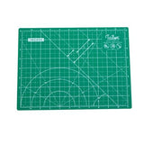 CRAFT & QUILTING CUTTING MAT SELF-HEALING 22 X 30 CM (8 5/8" x 12")
