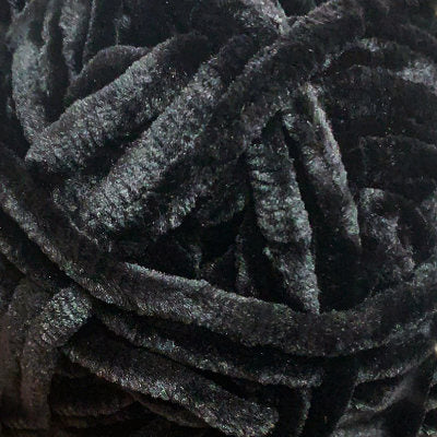 YARN - LUXIOUS
