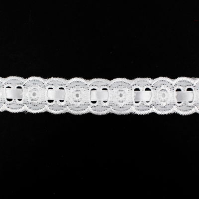 LACE EYELET WITH RIBBON 2CM