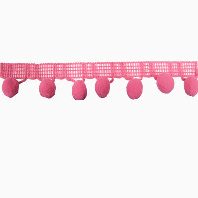 FRINGE POM POM
