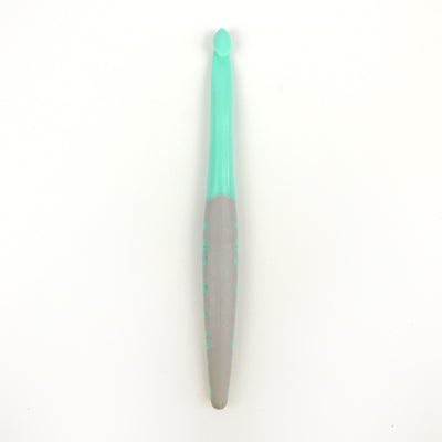 CROCHET HOOKS - PLASTIC ERGONOMIC 10MM